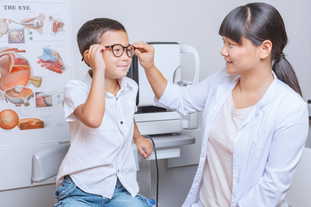 最新の近視治療で子供の近視を救える？近視治療法3つをご紹介